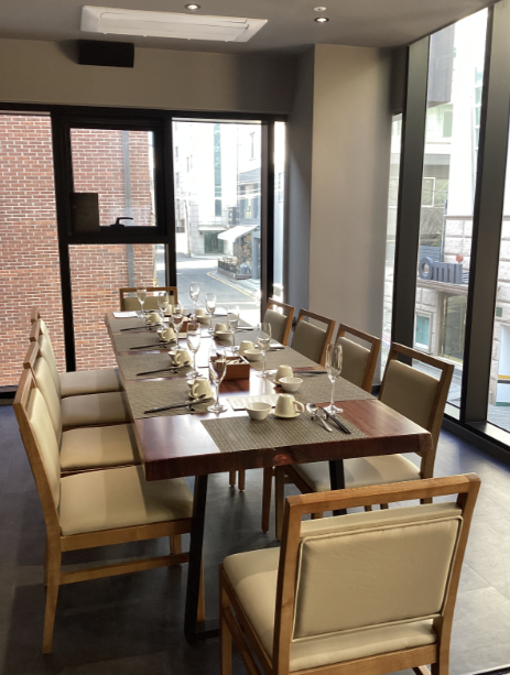 프라이빗 다이닝룸